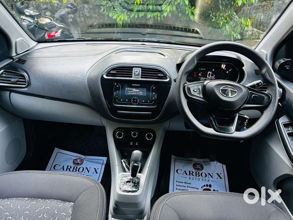 Tata Tiago Petrol 2023