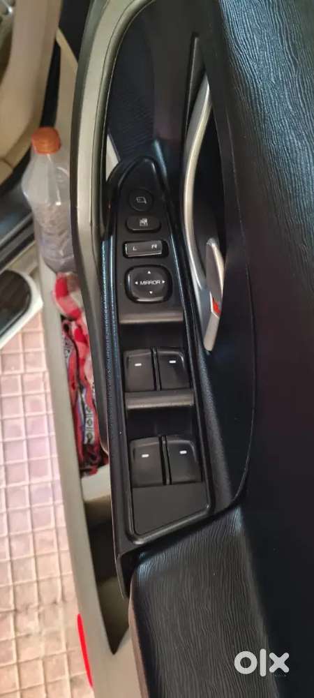 Mahindra Xuv500 2015 Diesel Top Model  Good Condition