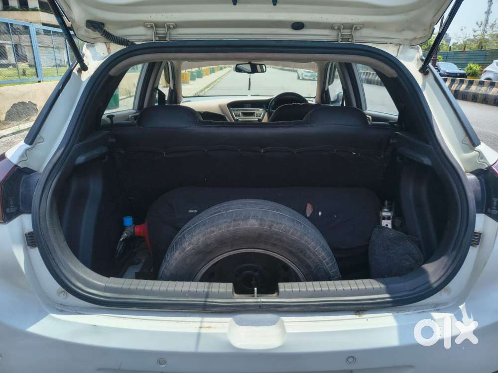 Hyundai I20 Sportz 1.2 Bs-iv, 2015, Cng & Hybrids