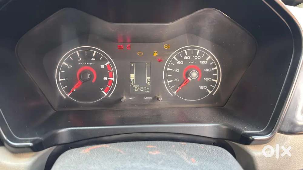 Mahindra Kuv 100 2016 Diesel 64000 Km Driven
