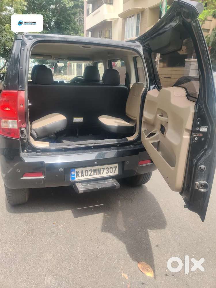 Mahindra Tuv 300 T10 Dual Tone, 2018, Diesel