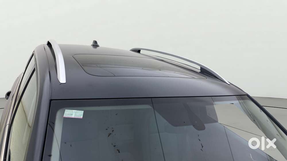 Skoda Kushaq 1.0 Tsi Style At, 2023, Petrol