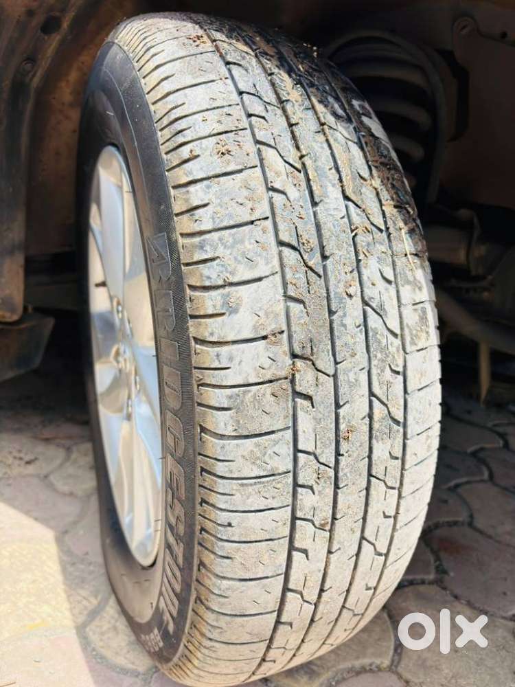 Toyota Innova Crysta [2020-ongoing] 2.7 Gx Mt 7 Str, 2023, Diesel