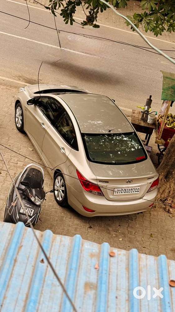 Hyundai Petrol Manual 2011