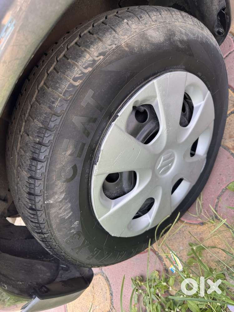 Maruti Suzuki Ritz Vxi, 2013, Petrol