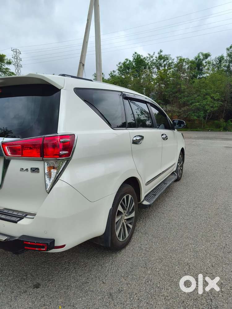 Toyota Innova Crysta 2.4 Z 7 Str, 2022, Diesel