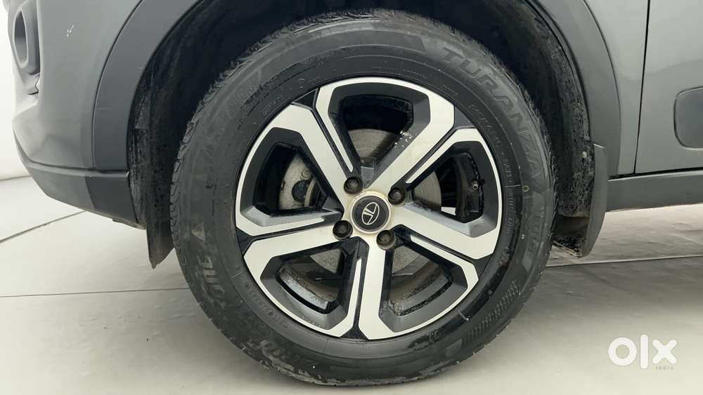 Tata Nexon 1.2 Revotron Xza Plus, 2021, Petrol
