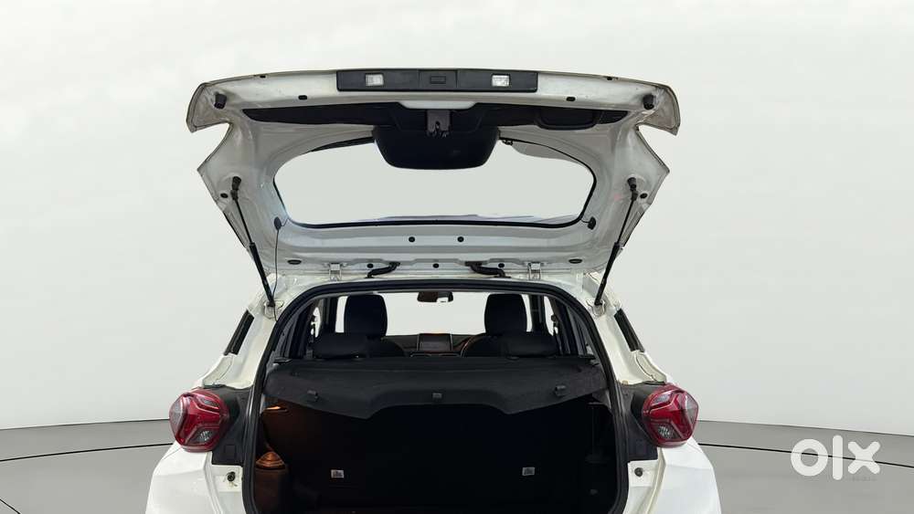 Tata Punch Creative Amt, 2022, Petrol