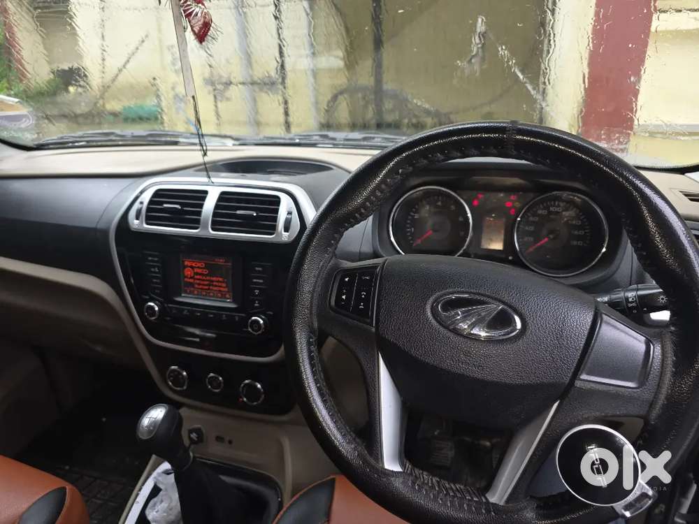Mahindra Tuv 300 2018 Diesel