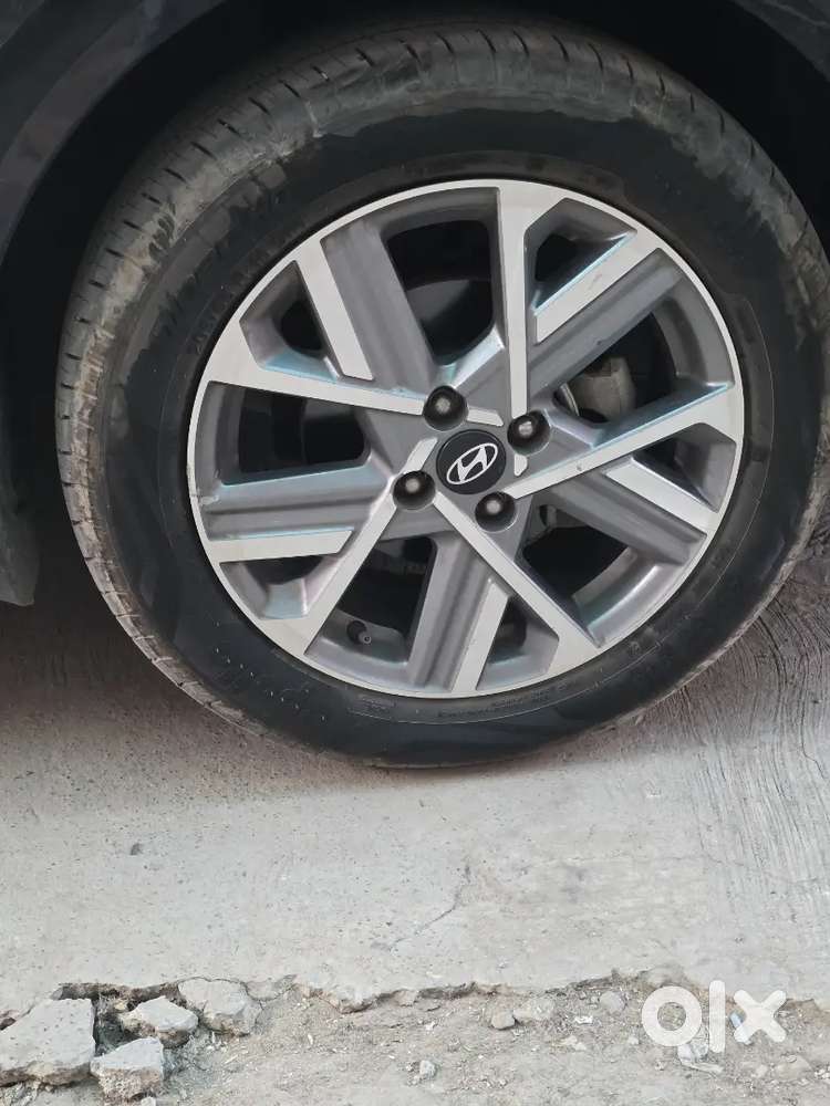 Black New Shape Verna 2024