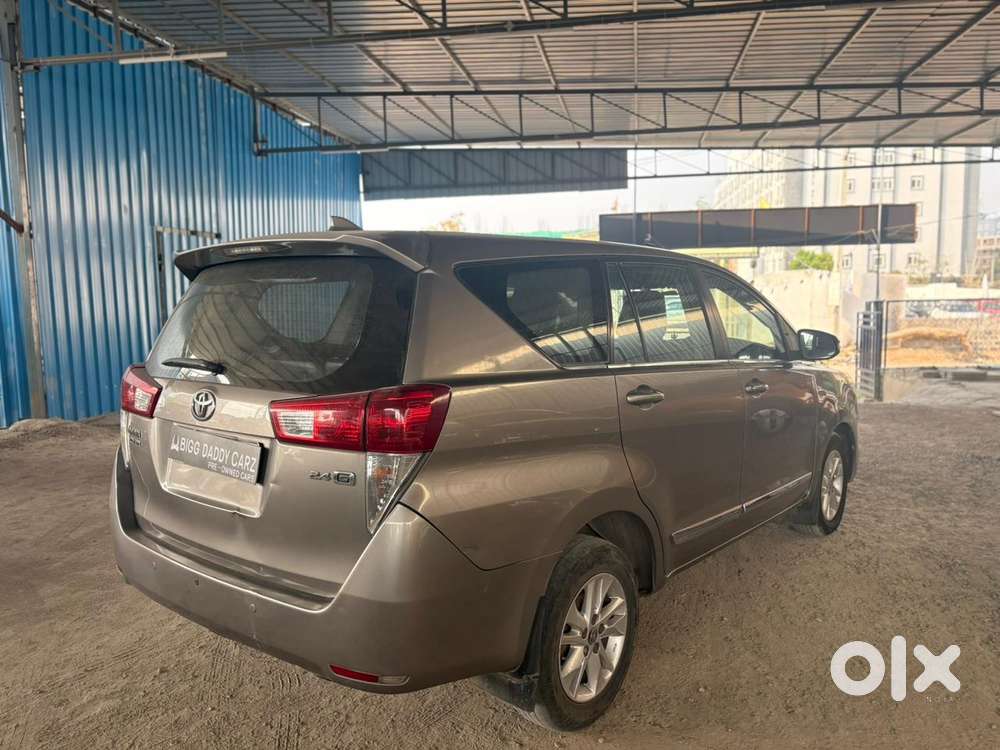 Toyota Innova Crysta 2.4 Gx Mt, 2017, Diesel