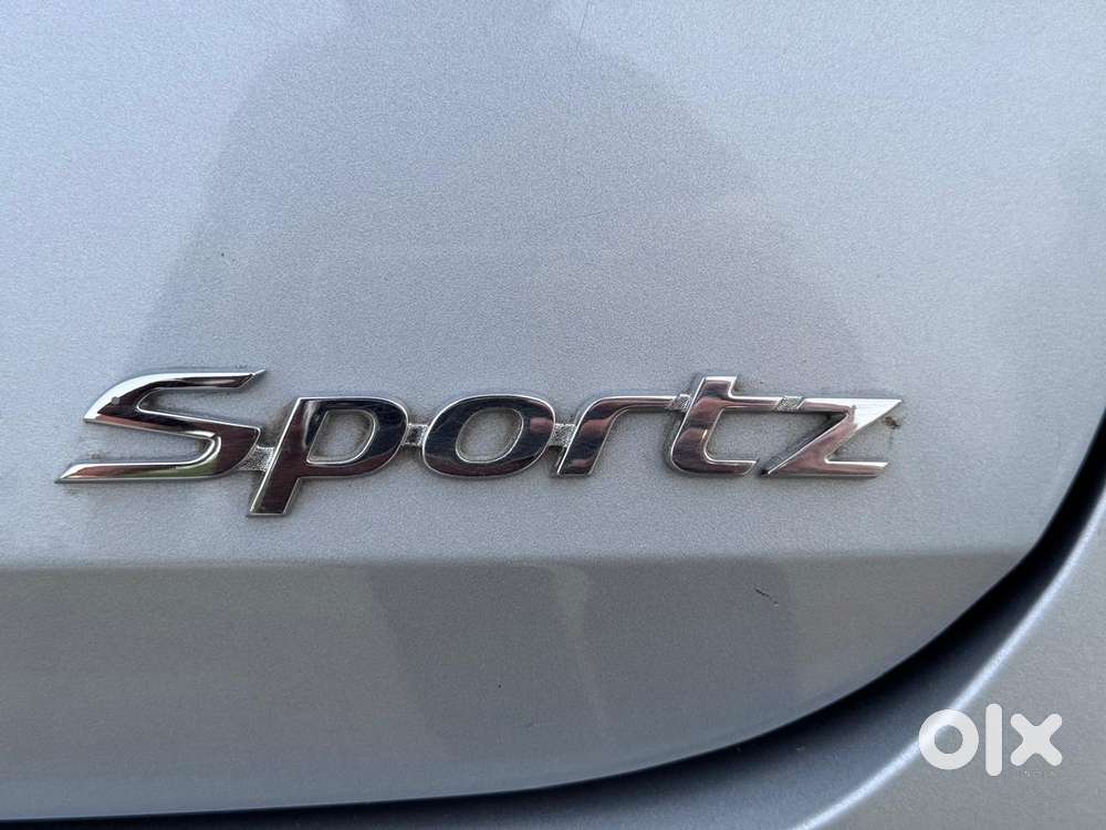 Hyundai I20 Sportz 1.2 Ivt, 2023, Petrol