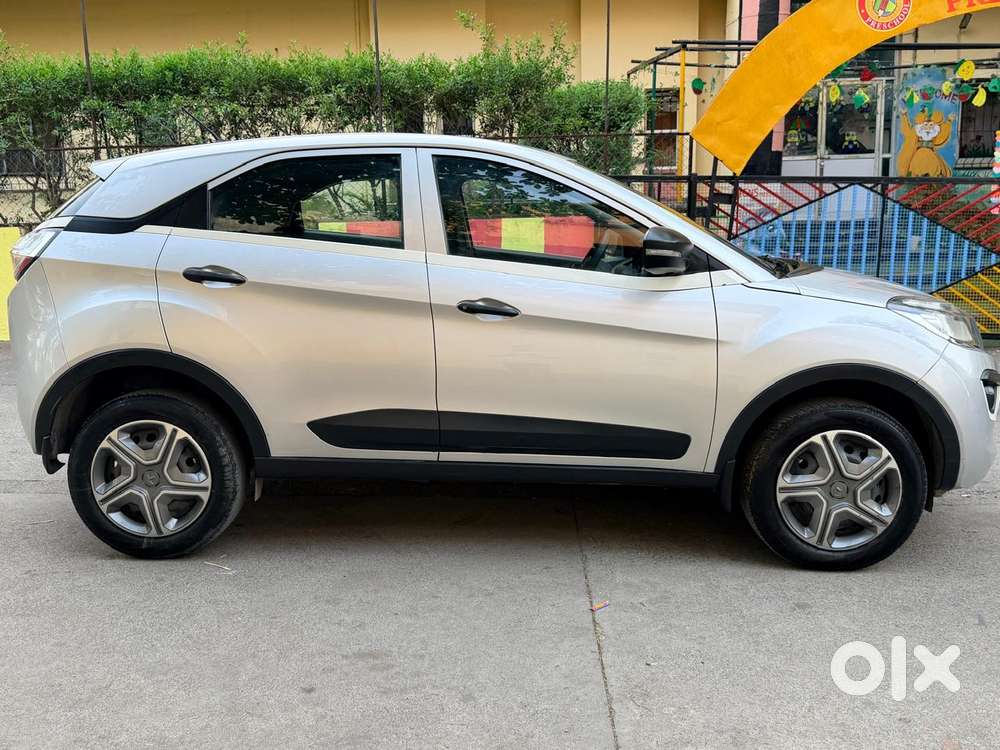 Tata Nexon, 2018, Petrol