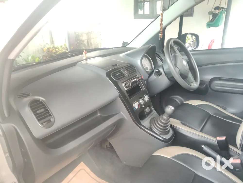 Maruti Suzuki Ritz 1.2 Lxi 2011
