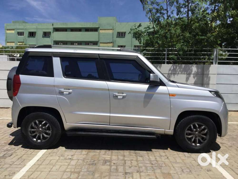 Mahindra Tuv 300 T10, 2018, Diesel