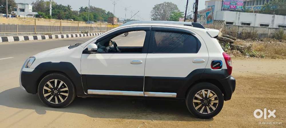 Toyota Etios Cross, 2014, Diesel
