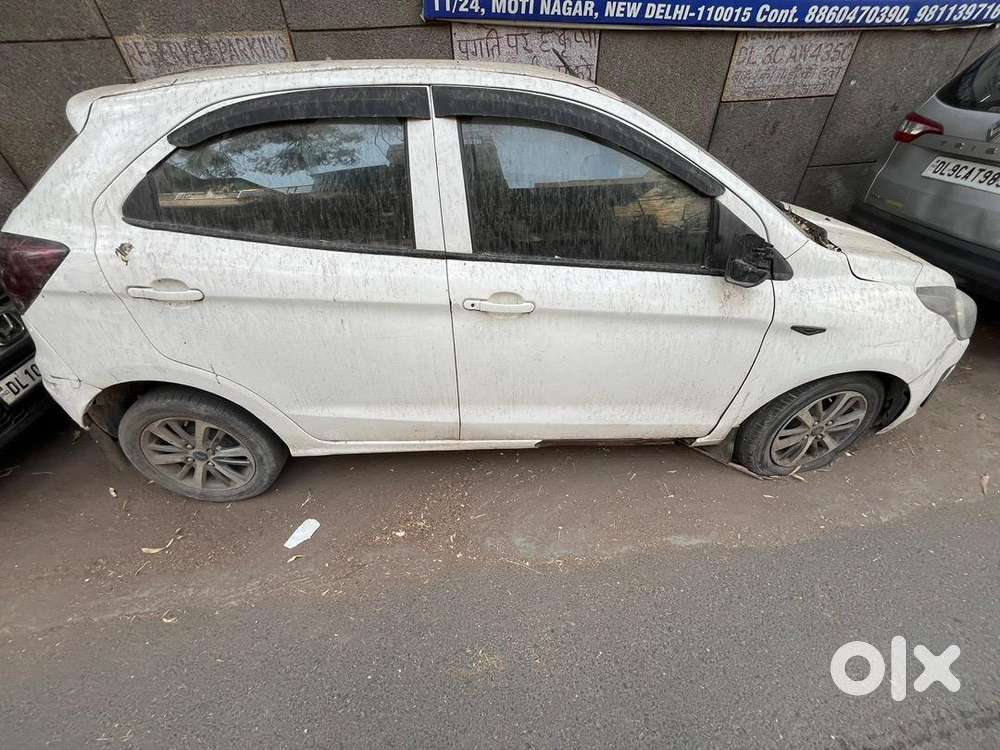 Ford Petrol Car 2021