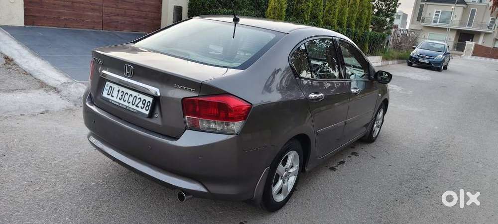 Honda City 2011-2013 V At Exclusive, 2011, Petrol