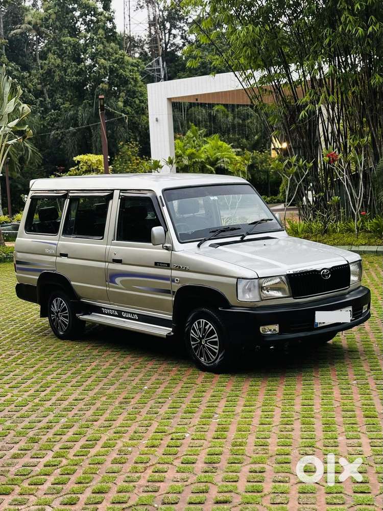 Toyota Qualis Gs C8, 2003, Diesel