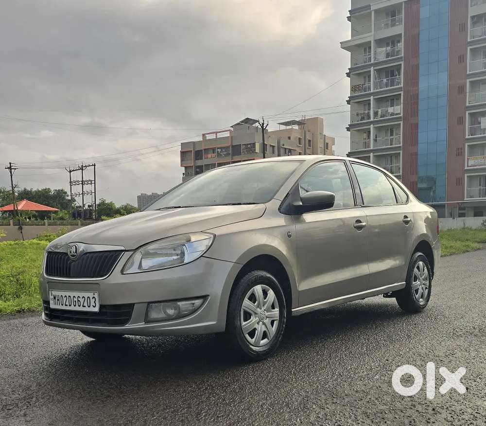 Skoda Rapid 1.6 Mpi Ambition Plus