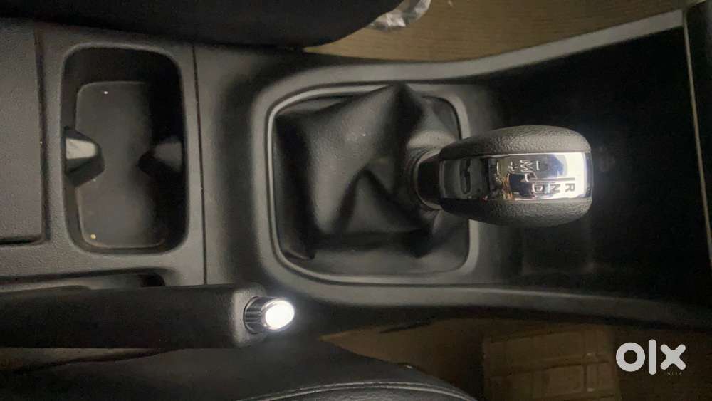 Renault Triber Rxz Easy-r Amt, 2021, Petrol