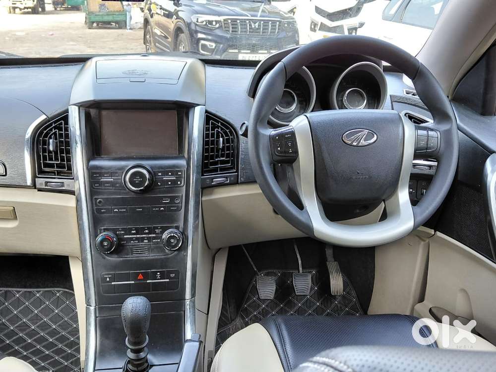 Mahindra Xuv500 W8, 2016, Diesel