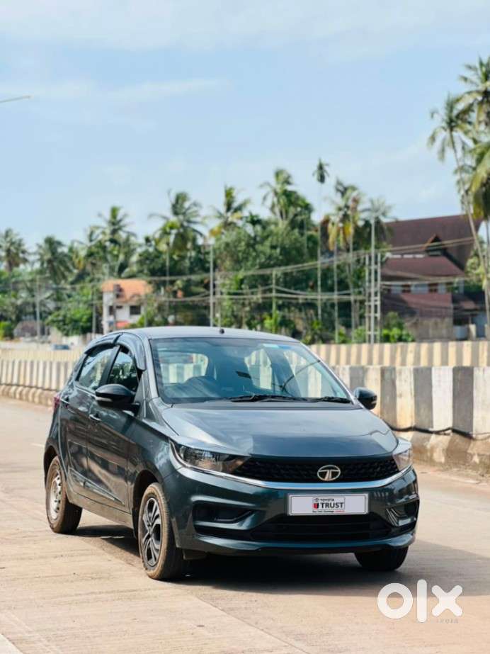 Tata Tiago 1.2 Revotron Xt Rhythm, 2023, Petrol