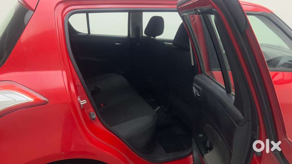 Maruti Suzuki Swift Vvt Vxi, 2015, Petrol