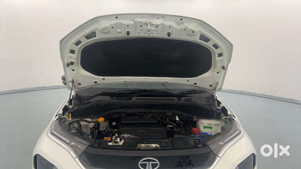 Tata Punch 1.2 Revotron Creative Amt Dual Tone, 2022, Petrol