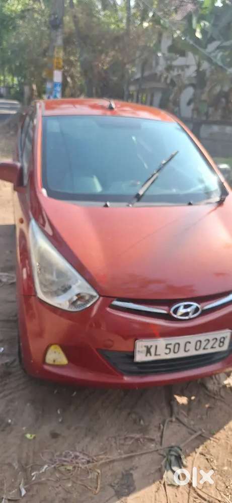 Hyundai Eon 2013 Registration Petrol 100004 Km Driven