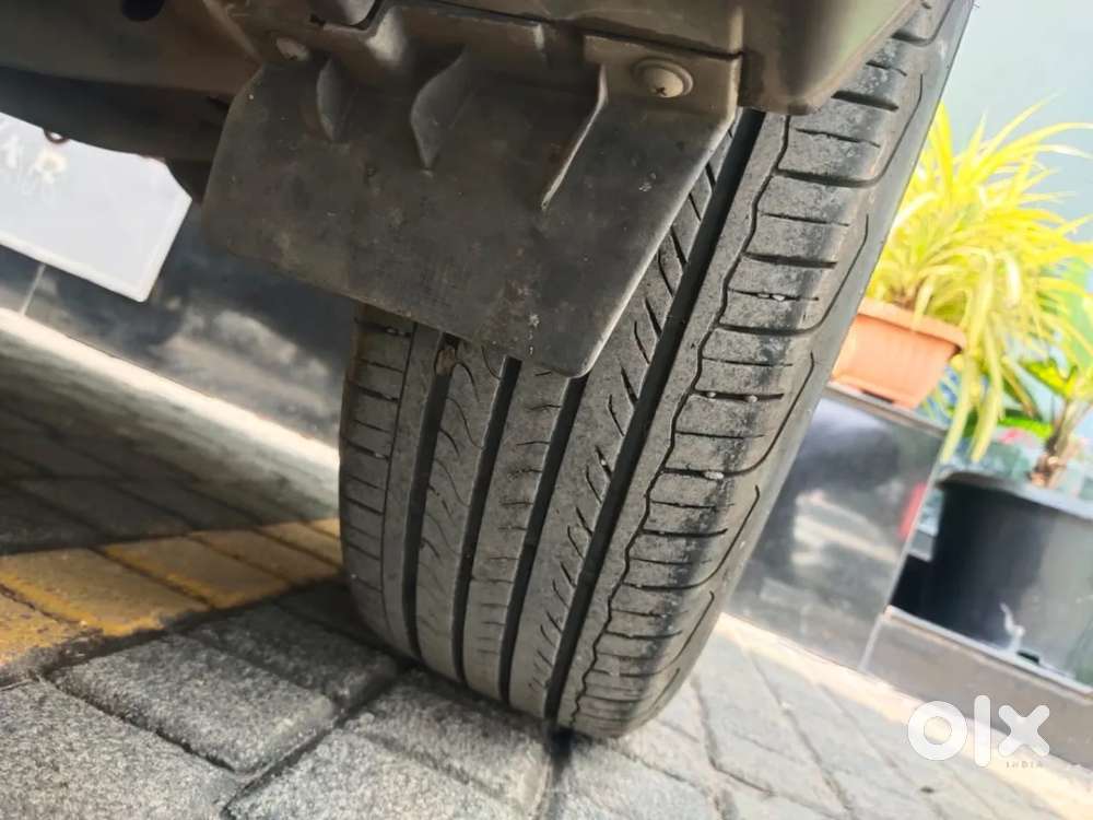 Toyota Urban Cruiser Taisor V 1.0 Petrol At, 2024, Petrol