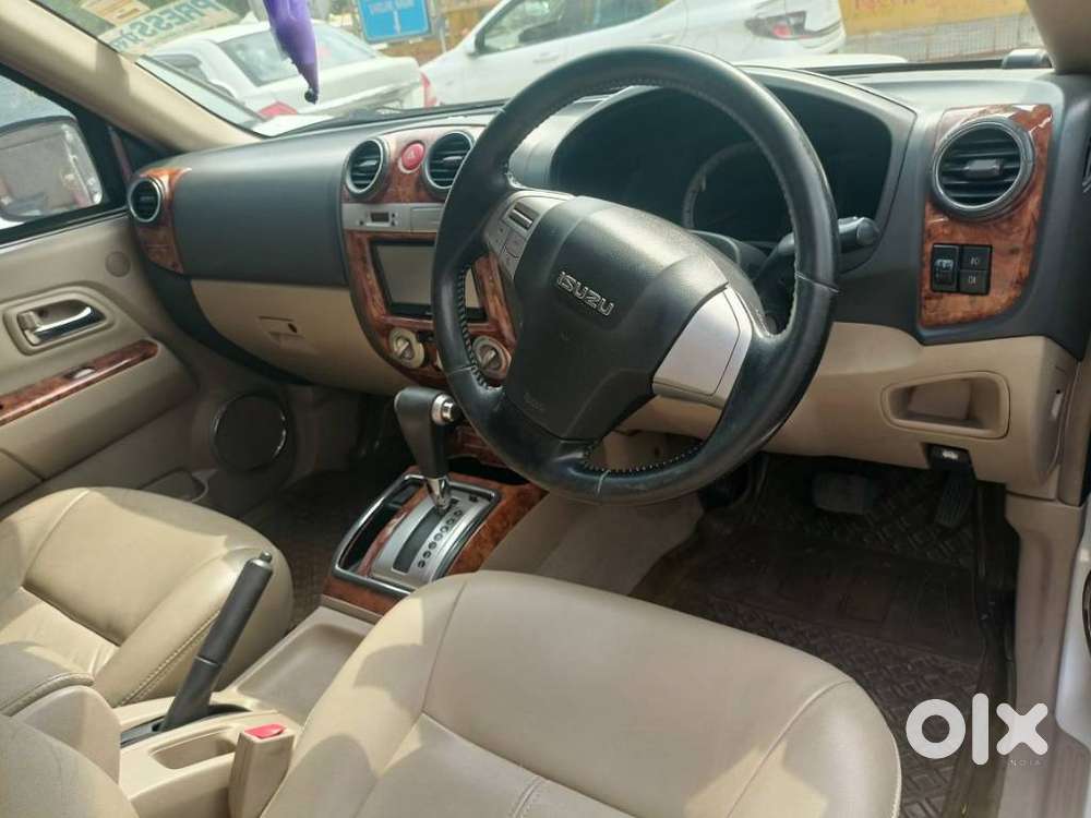 Isuzu Mu 7 4x2, 2016, Diesel