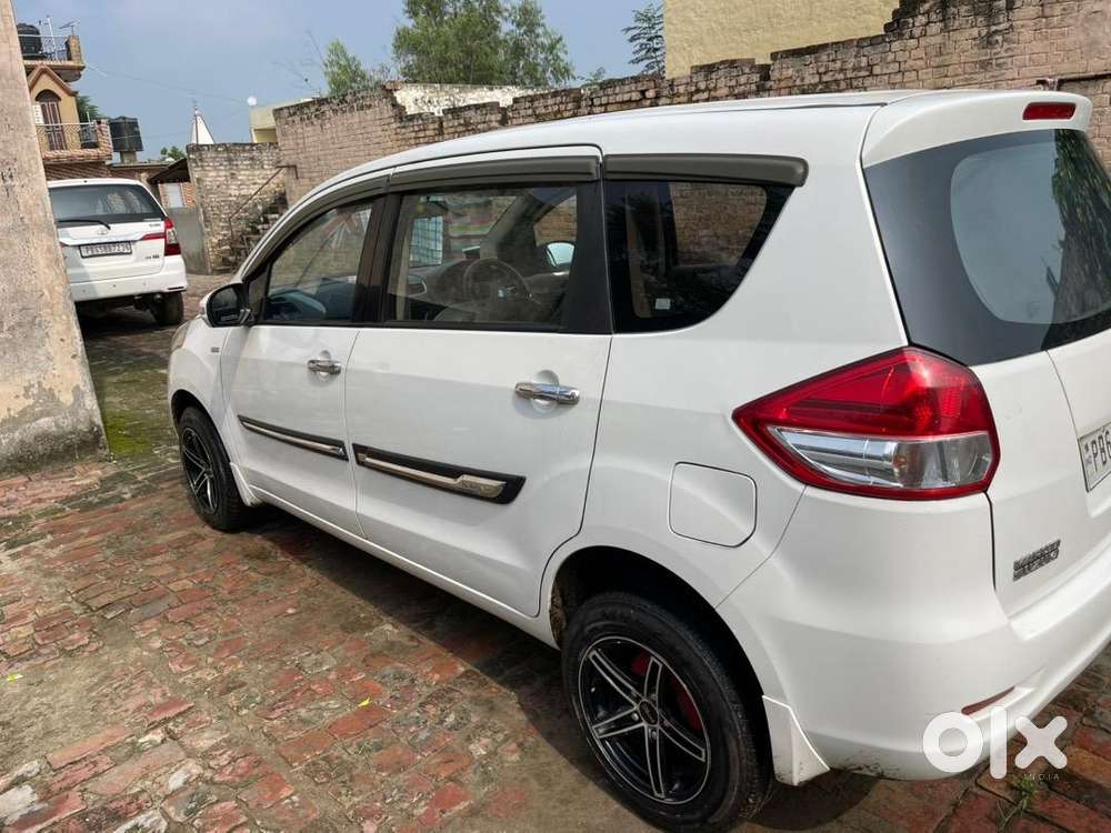 Maruti Suzuki Ertiga 2012 Diesel Well Maintained
