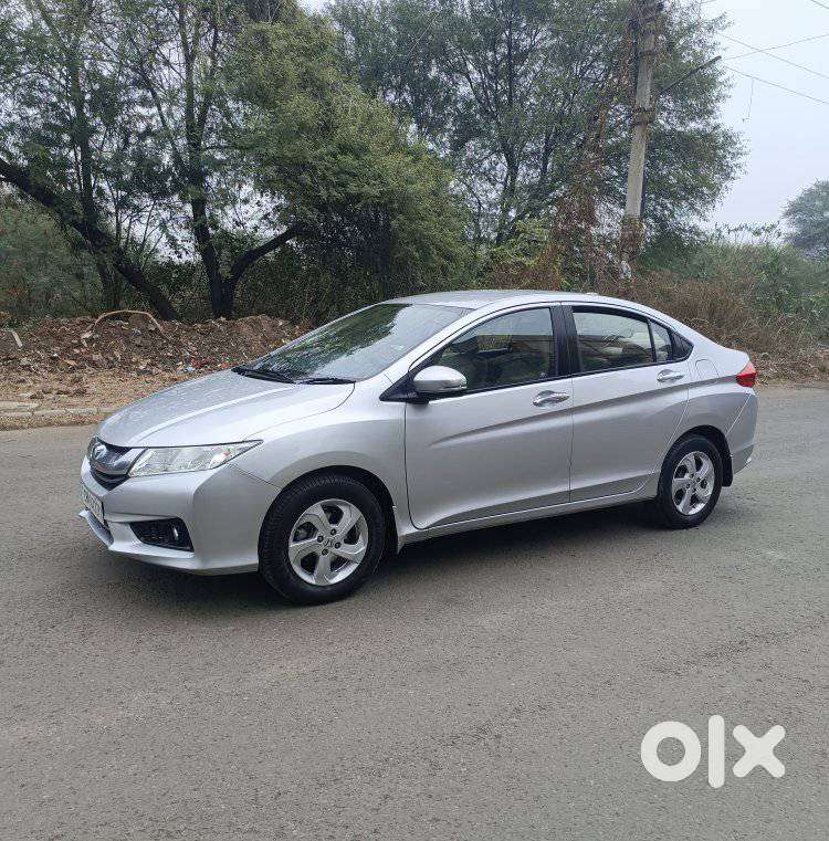 Honda City V Mt, 2014, Petrol