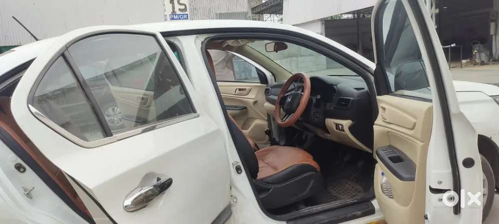 Honda Amaze 2nd Gen 2022 Cng & Hybrids 140000 Km Driven