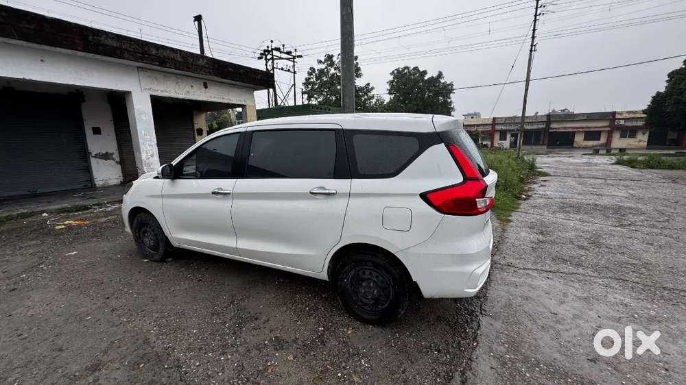 Maruti Suzuki Ertiga Vxi 2024 Petrol Hybrid