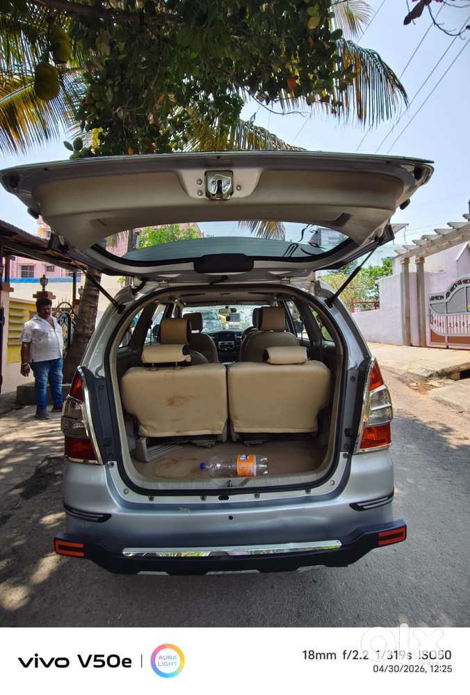 Toyota Innova 2.5 Z Diesel 7 Seater, 2014, Diesel