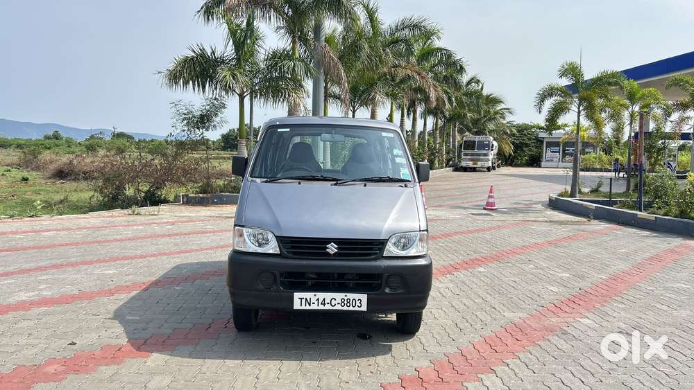 Maruti Suzuki Eeco 5 Str Ac (o), 2015, Petrol