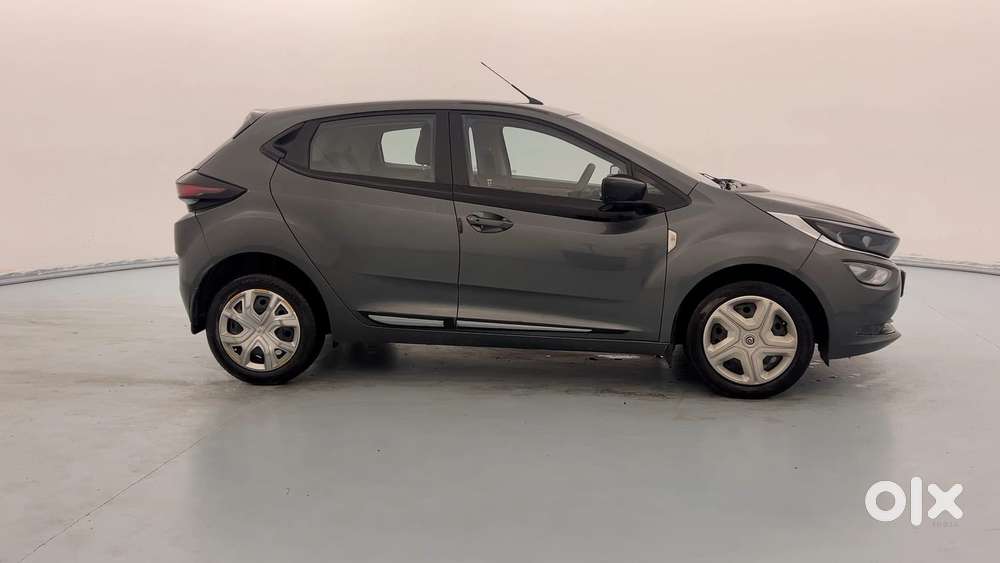 Tata Altroz 1.2 Xt, 2022, Petrol
