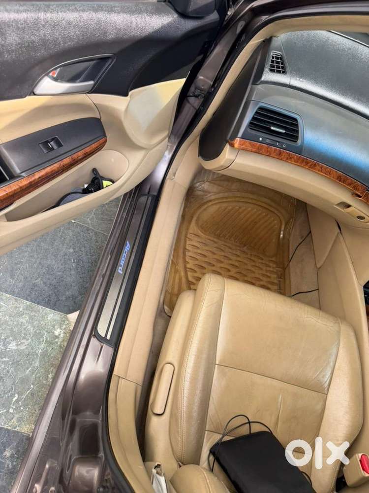 Honda Accord 2.4  2011 Manual