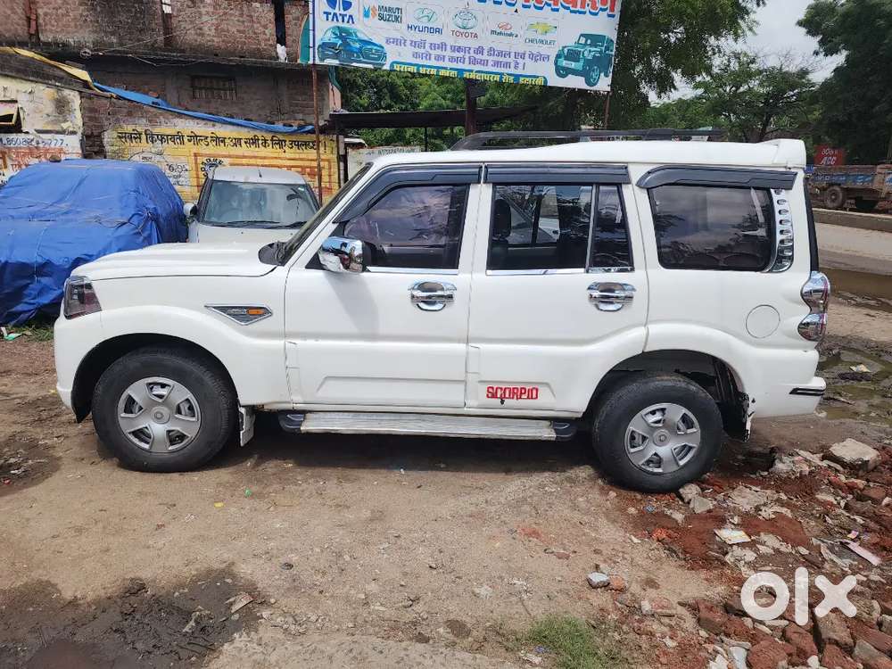 Mahindra Scorpio Classic 2015