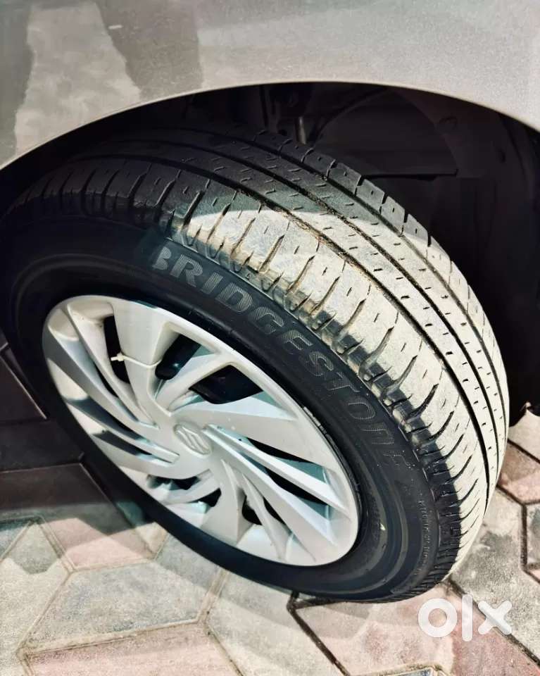 Maruti Suzuki Ertiga 2022-2023  Vxi, 2023, Petrol