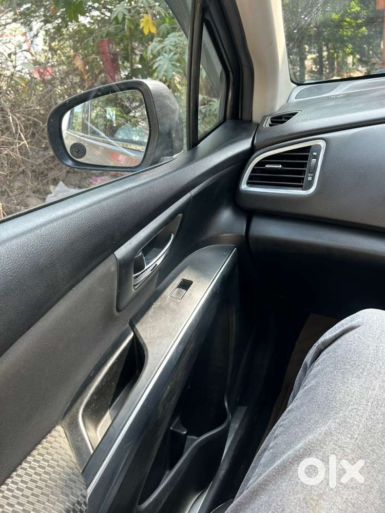 Maruti Suzuki S-cross 2018 Diesel Well Maintained