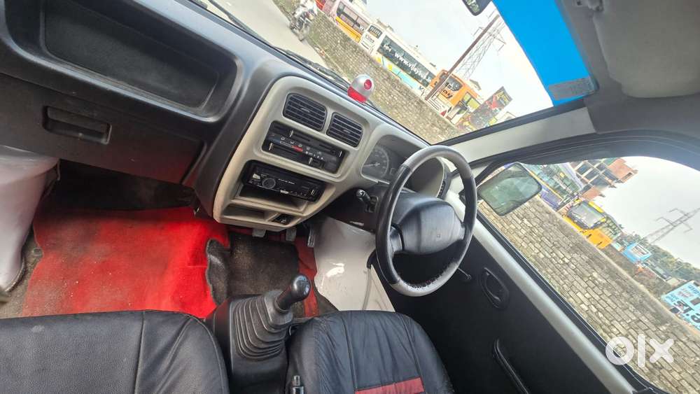 Maruti Suzuki Eeco 7 Seater Standard, 2017, Petrol