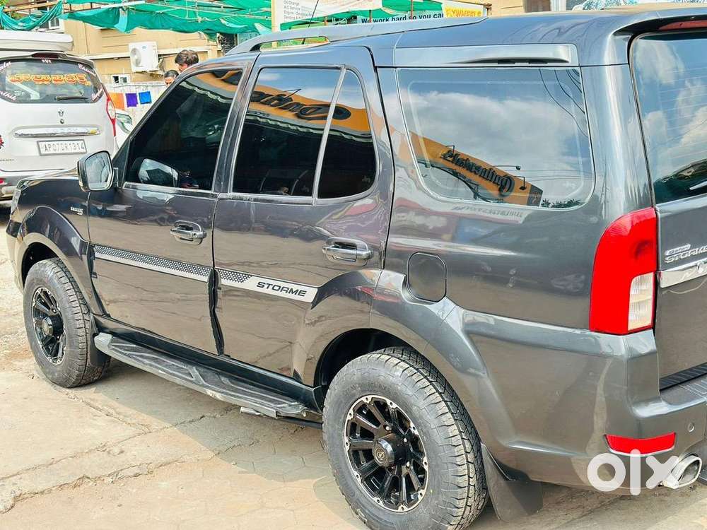 Tata Safari Storme 2017 Diesel Good Condition