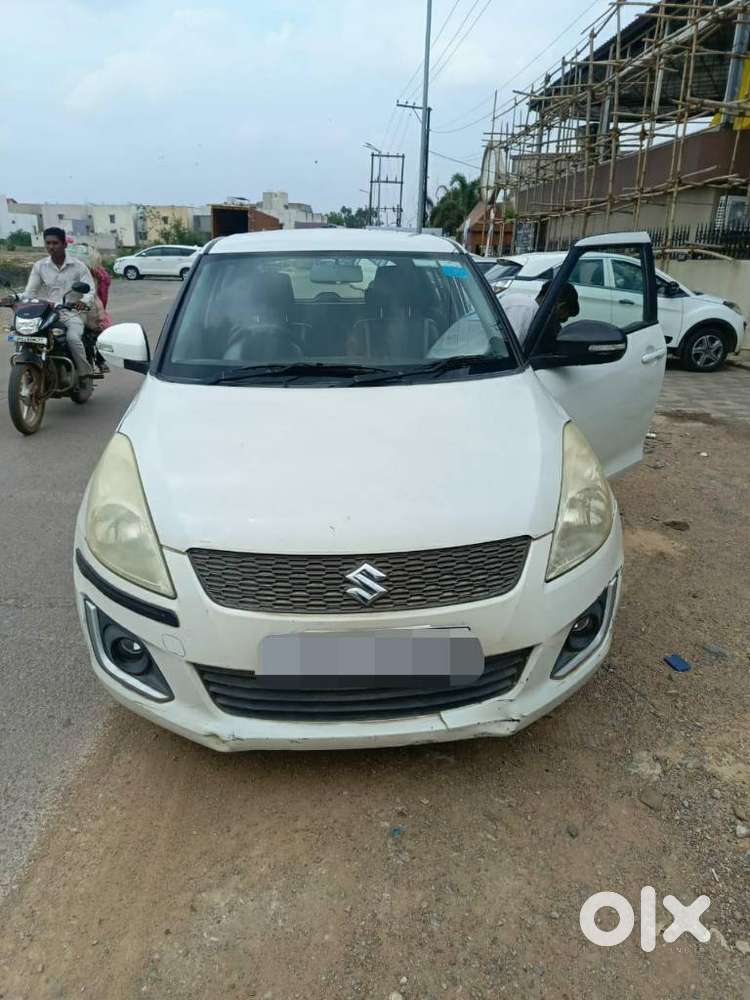 Maruti Suzuki Swift Vxi Abs Bsiv, 2017, Petrol