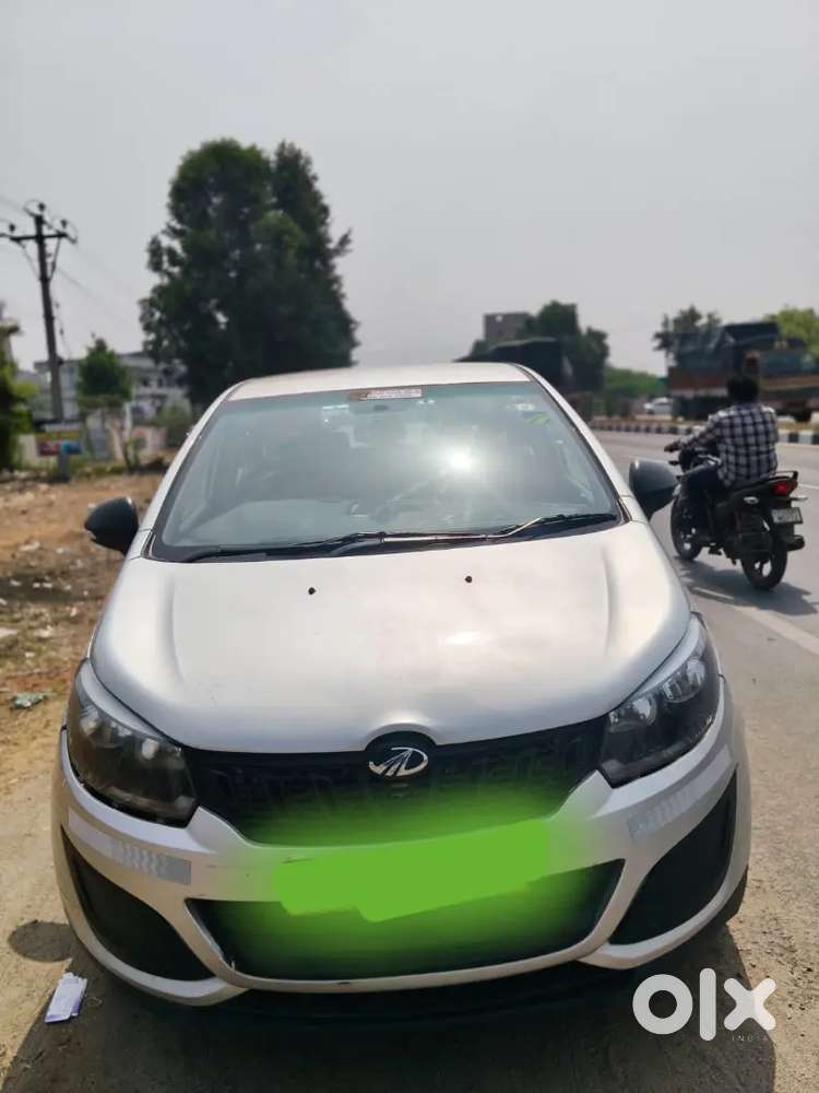 Mahindra Marazzo Diesel 2023