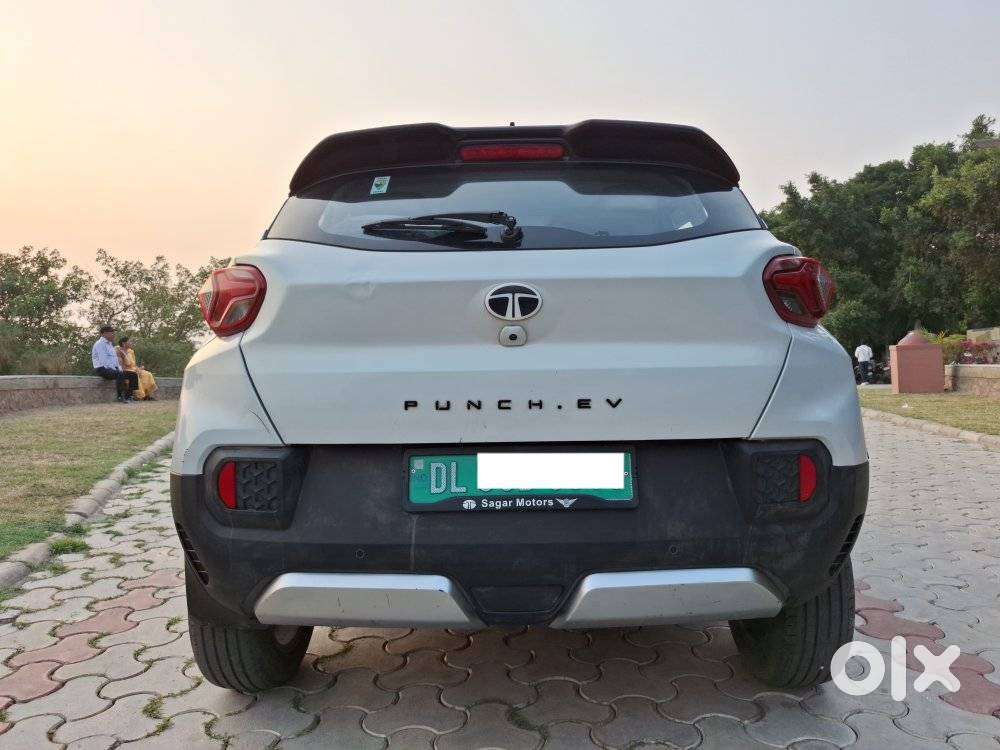 Tata Punch Ev Empowered Plus Lr, 2024, Electric