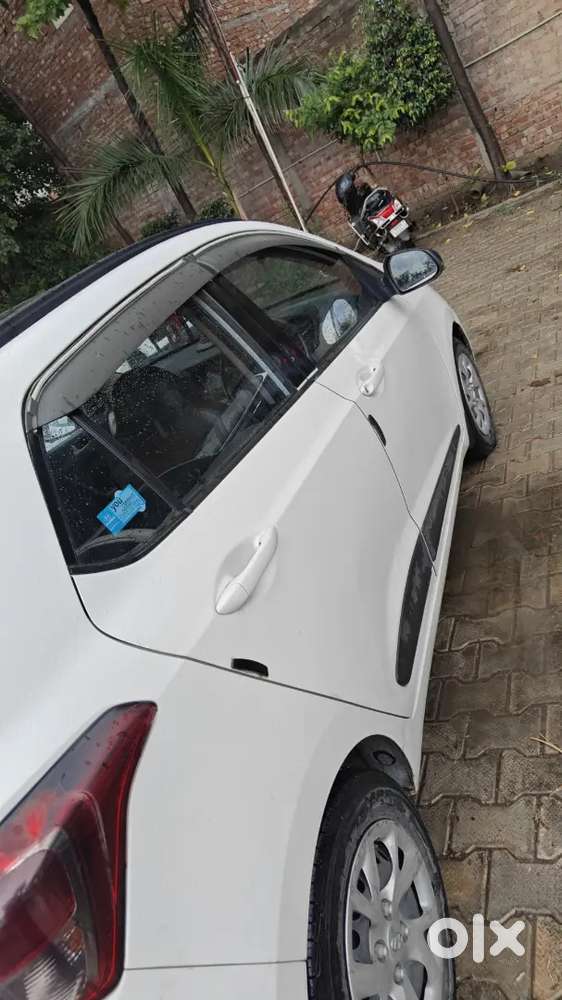 Hyundai Grand I10 2018 Petrol 45000 Km Driven