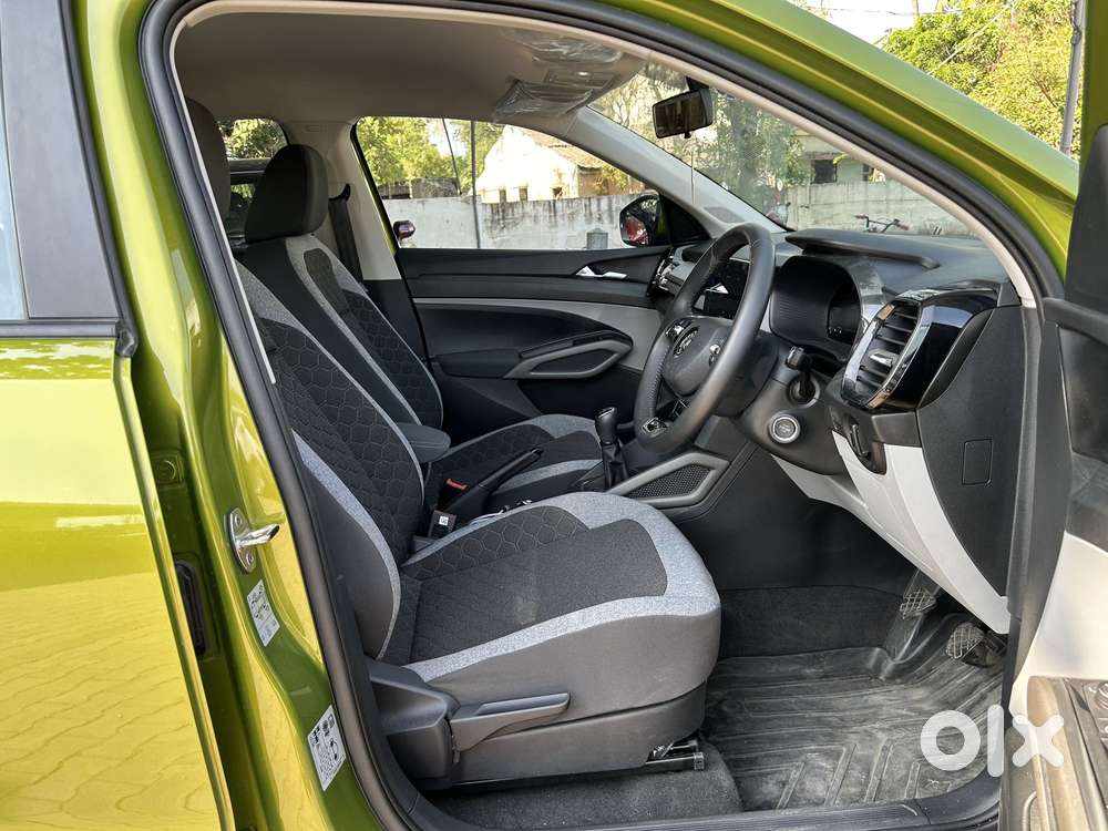 Skoda Kylaq Signature Plus, 2025, Petrol